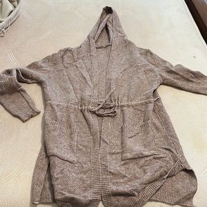 Cardigan that sinches at the waist